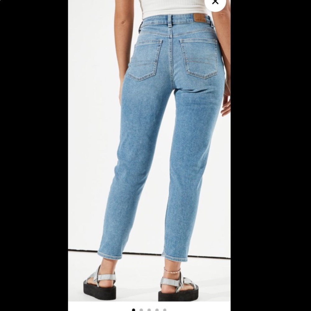Ae Strech Mom Jeans